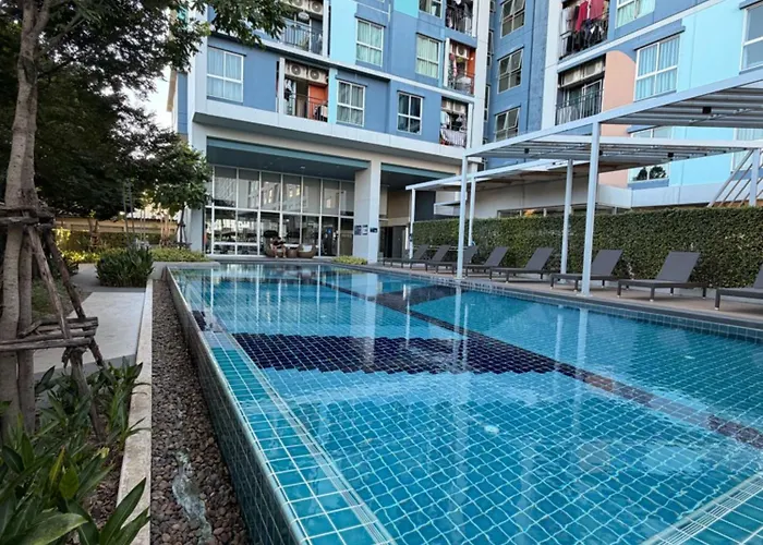 Lumpiniville Sukhumvit Apartment